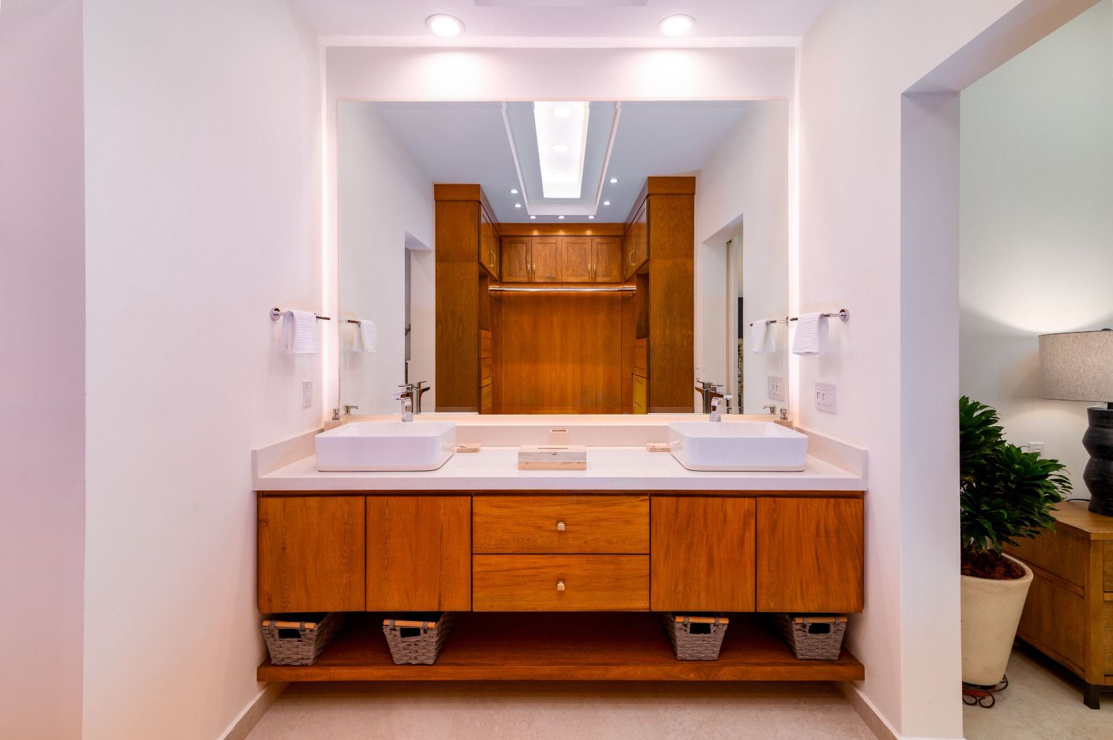 Mueble de baño para recámara
